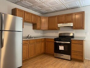 104 3rd Ave in Watervliet, NY - Building Photo - Building Photo