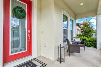 5709 Silver Sun Dr in Apollo Beach, FL - Building Photo - Building Photo