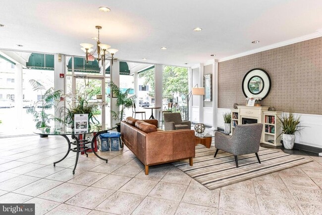 10570 Main St in Fairfax, VA - Building Photo - Building Photo