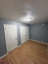 1311 N Flora Ave in Peoria, IL - Building Photo - Building Photo