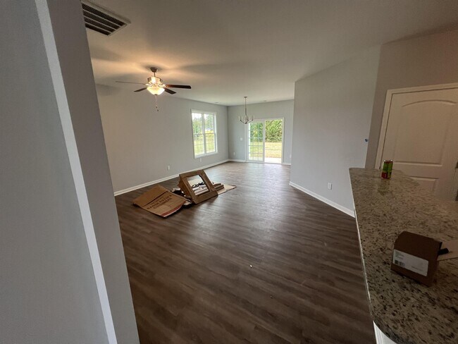 2007 Briarwood Dr in Kinston, NC - Building Photo - Building Photo