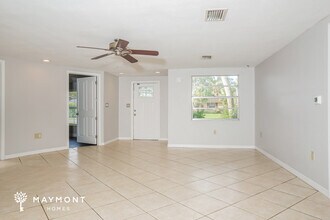 1328 Karen Dr in Venice, FL - Building Photo - Building Photo