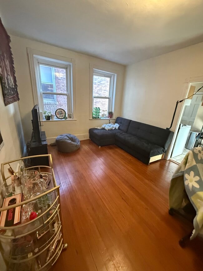 38 S Huntington Ave, Unit 2T