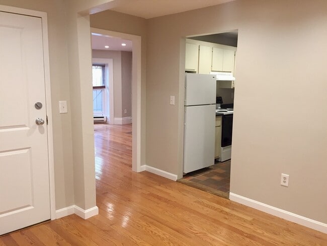 3 Worcester Sq, Unit 7 in Boston, MA - Foto de edificio - Building Photo