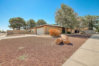 1716 Tommy Aaron Dr in El Paso, TX - Building Photo - Building Photo