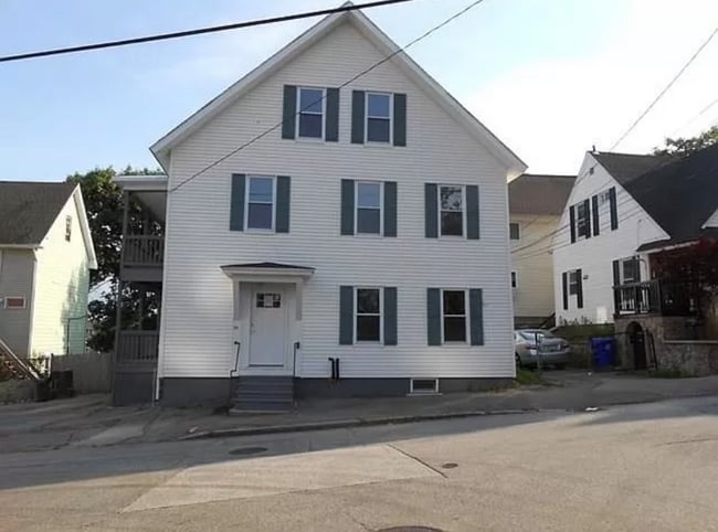 48 Clinton St