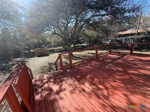 519 Royal Oak Dr in New Braunfels, TX - Building Photo - Building Photo