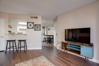 The Place At Wickertree in Phoenix, AZ - Building Photo - Interior Photo