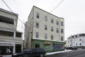 358-360 Lowell St in Lawrence, MA - Building Photo - Building Photo