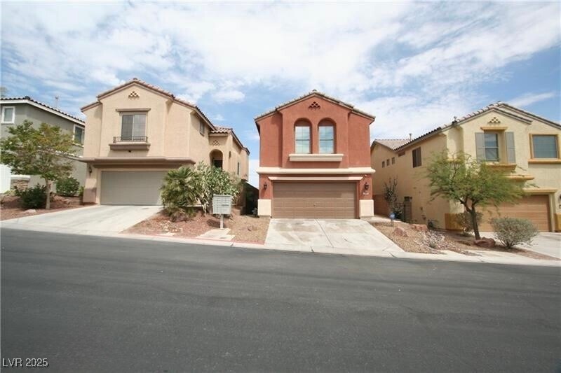 10658 Little Horse Creek Ave in Las Vegas, NV - Building Photo