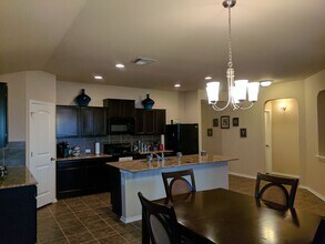 9022 Addison Ridge in San Antonio, TX - Building Photo - Building Photo