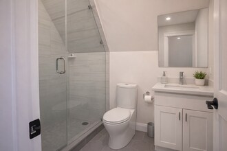 53 Quint Ave, Unit #3 in Boston, MA - Building Photo - Building Photo