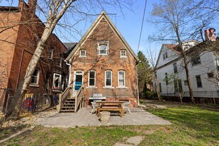 1531 Vinewood St in Detroit, MI - Building Photo