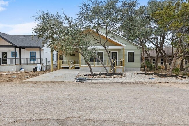 30 Wood Glen Dr in Wimberley, TX - Building Photo - Building Photo