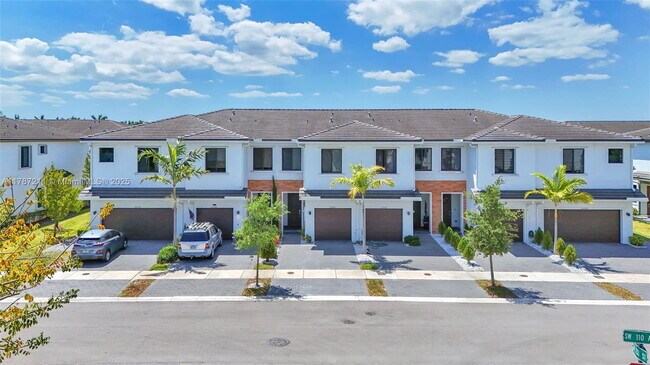 23310 SW 110th Ave in Princeton, FL - Building Photo - Building Photo