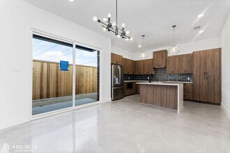 4509 22nd Pl in Lubbock, TX - Building Photo - Building Photo