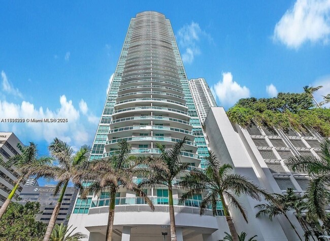 951 Brickell Ave, Unit 609 in Miami, FL - Building Photo - Building Photo