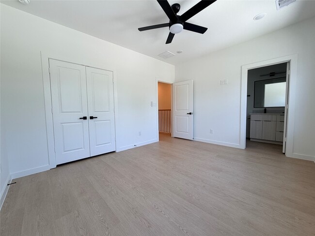 1031 North Ln in Houston, TX - Building Photo - Building Photo