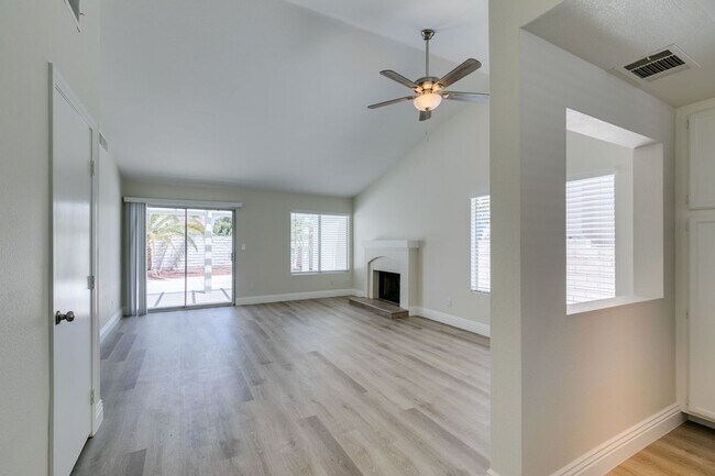1540 Desert Ridge Ave in North Las Vegas, NV - Building Photo - Building Photo