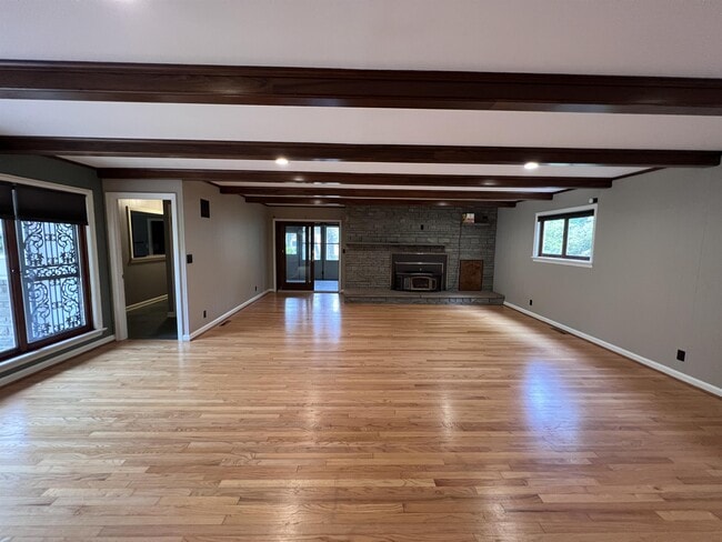 3329 Collins Ferry Rd in Morgantown, WV - Building Photo - Building Photo