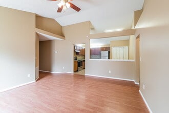 1786 Sheraton Lakes Cir in Middleburg, FL - Building Photo - Building Photo