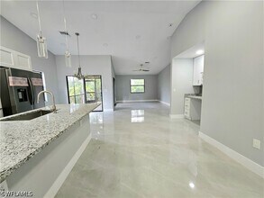 17760 Park Village Blvd in Ft. Myers, FL - Building Photo - Building Photo