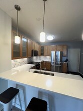 6841 Narcissus Ln N in Maple Grove, MN - Building Photo - Building Photo