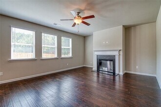 1839 Pearson St in Loganville, GA - Foto de edificio - Building Photo