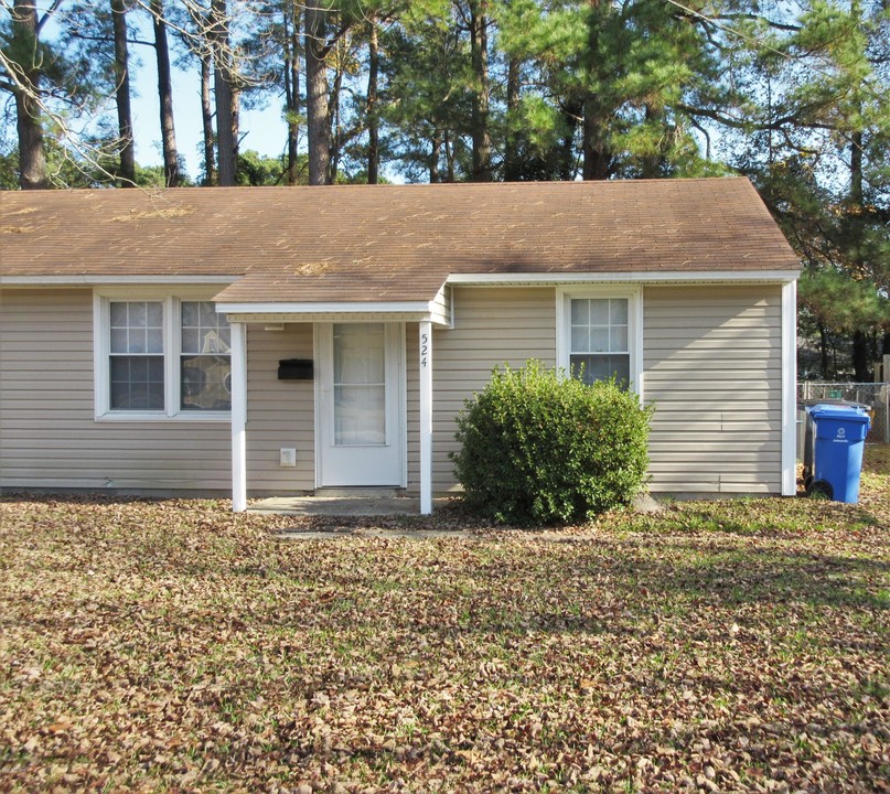 524 Williams St in Jacksonville, NC - Building Photo