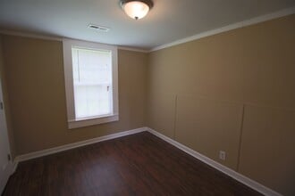 904 Hillview Dr in Bessemer, AL - Building Photo - Building Photo