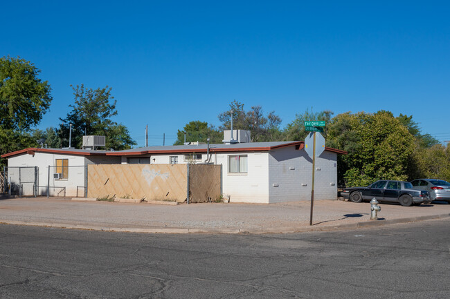 4212 E Los Robles St in Tucson, AZ - Building Photo - Building Photo