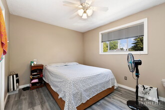 14962-14990 90 Ave in Surrey, BC - Building Photo - Building Photo