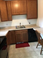 4650 Damon Dr in Coloma, MI - Building Photo - Building Photo