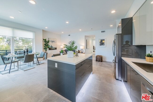 property at 214 Westmoreland Ave
