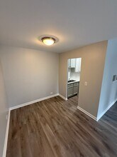 744 W Gordon Ter, Unit 201 in Chicago, IL - Building Photo - Building Photo