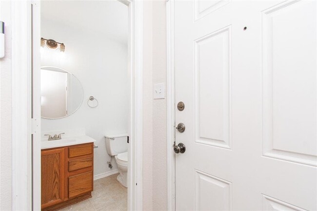 283 Cordero Dr in San Marcos, TX - Building Photo - Building Photo