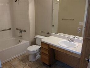 7940 Preserve Cir-Unit -913 in Naples, FL - Building Photo - Building Photo