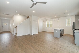 725 Caraway Ln in Nashville, TN - Building Photo - Building Photo