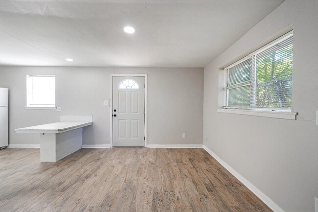 200 SW 6th Ave in Mineral Wells, TX - Building Photo - Building Photo
