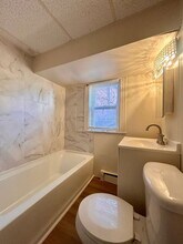 122-122 W Market St in Marietta, PA - Building Photo - Building Photo