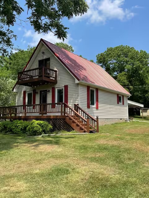 165 Lakeside Dr in Carthage, TN - Building Photo