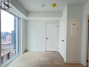 252-3252 Church St in Toronto, ON - Building Photo - Building Photo