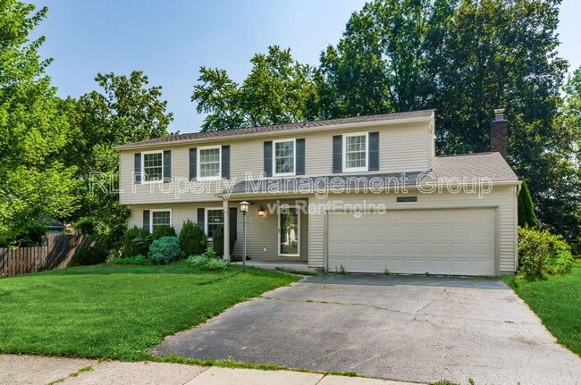 property at 66 Haddam Pl E