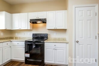 128 Hawkeye Ln NW in Conyers, GA - Building Photo - Building Photo