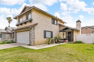 16285 Barbee St in Fontana, CA - Building Photo