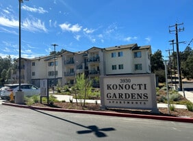 Konocti Gardens in Clearlake, CA - Building Photo