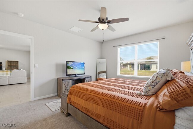 property at 1917 SW 4th St