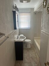 12 Willie St, Unit 2 nd floor apartment in Haledon, NJ - Building Photo - Building Photo