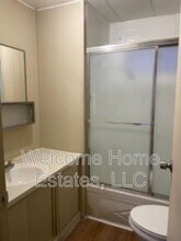 110 E Prince Rd in Tucson, AZ - Building Photo - Building Photo