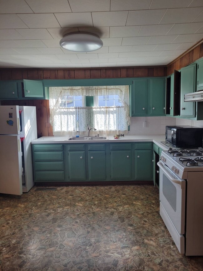 8444 Hickman Rd in Denton, MD - Building Photo - Building Photo